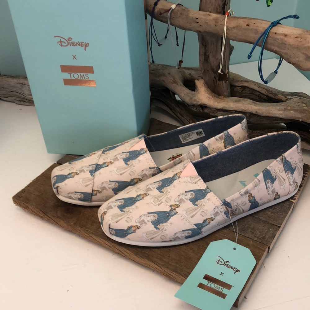 Limited Edition Disney TOMS Sleeping Beauty